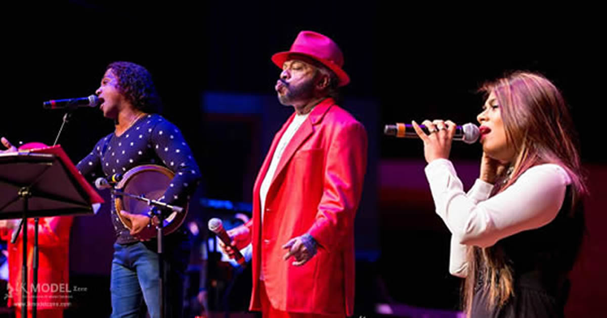 Thaana Saha Warna Dell Studio Live In Melbourne