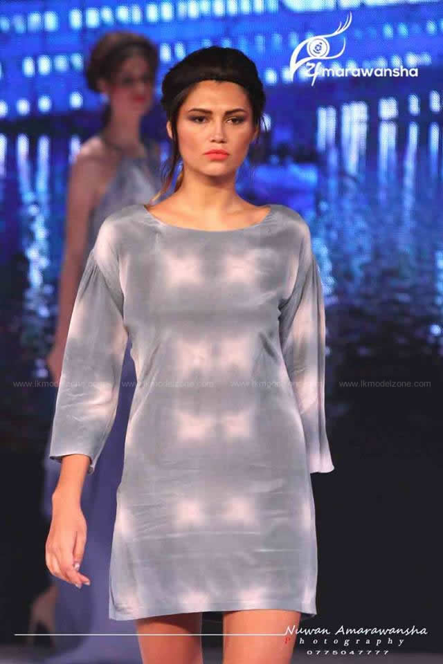 29440626231Colombo%20fashion%20week.jpg