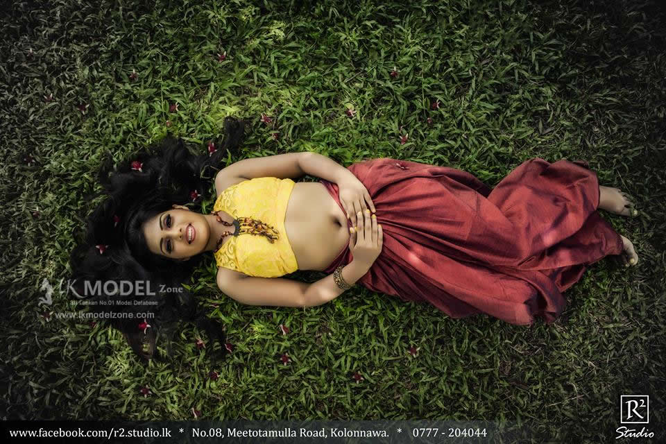 16633855508Inoshi%20Perera.jpg