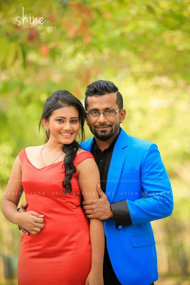 16754210210Shanudrie%20Priyasad%20and%20Manuranga.jpg