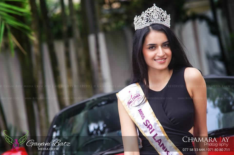 22452276907Melani.jpg