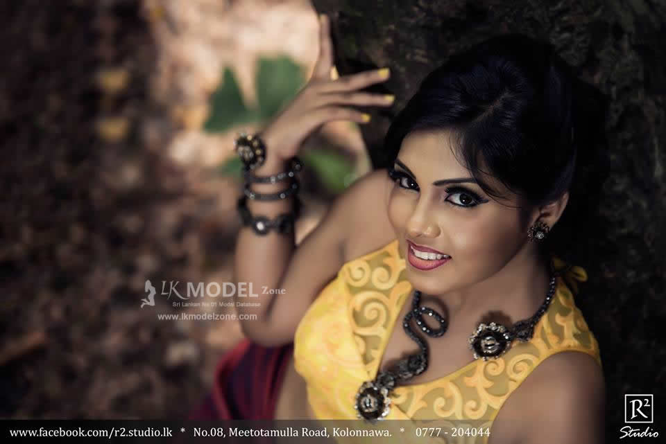 22701259106Inoshi%20Perera.jpg