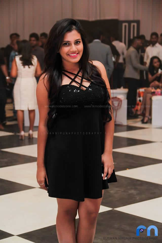 23974603305Shanudrie%20Priyasad.jpg
