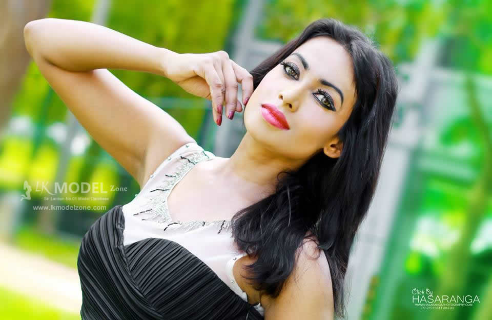 53806709305Eshani%20Diana%20Jayapala.jpg