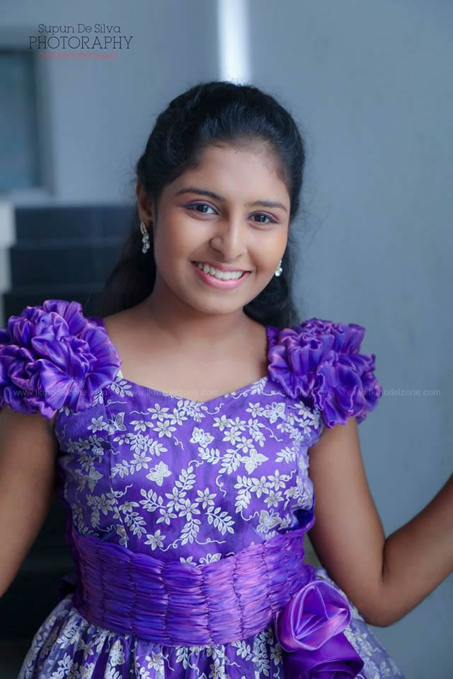 54352148903Oshani%20Sandeepa.jpg