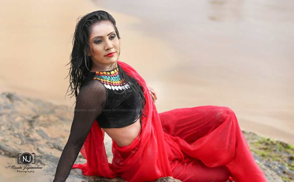 57137530603Kaumadi%20Perera.jpg