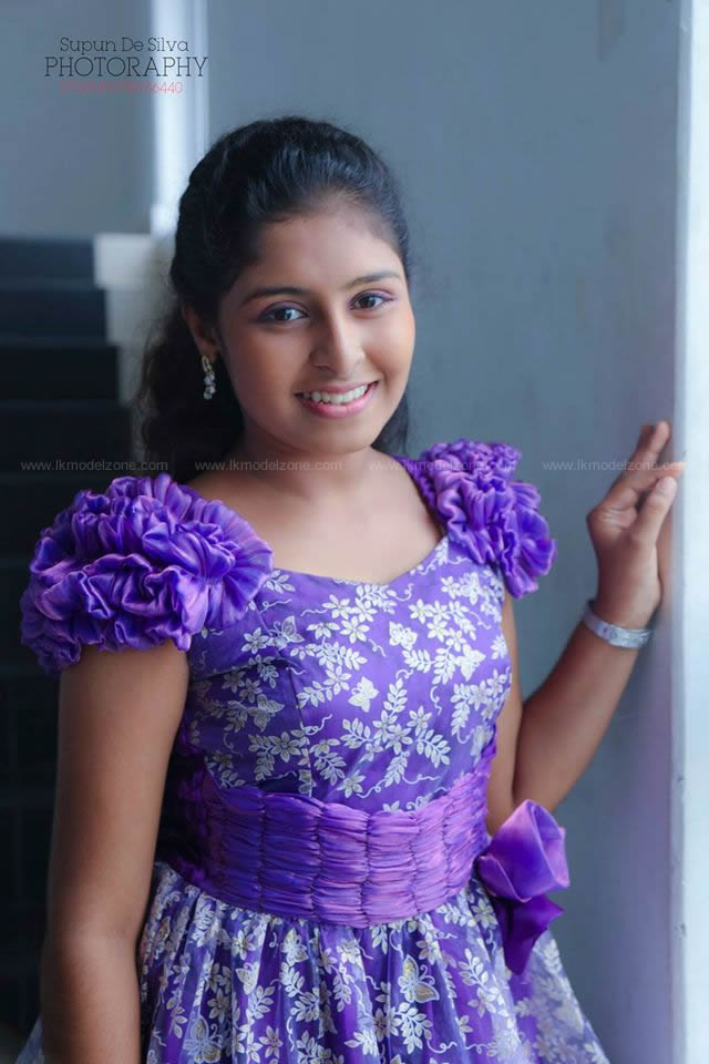62020185401_Oshani%20Sandeepa.jpg