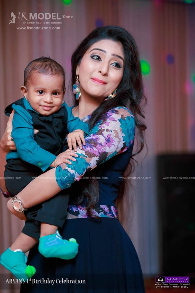 69360714406Vinu%20Udani%20Siriwardana.jpg