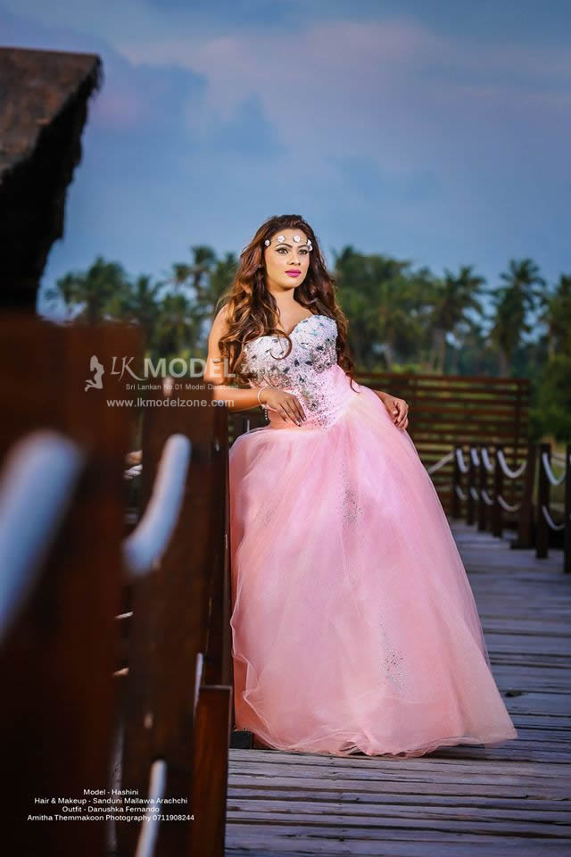 74820834005Hashini%20Withanaarchchi.jpg