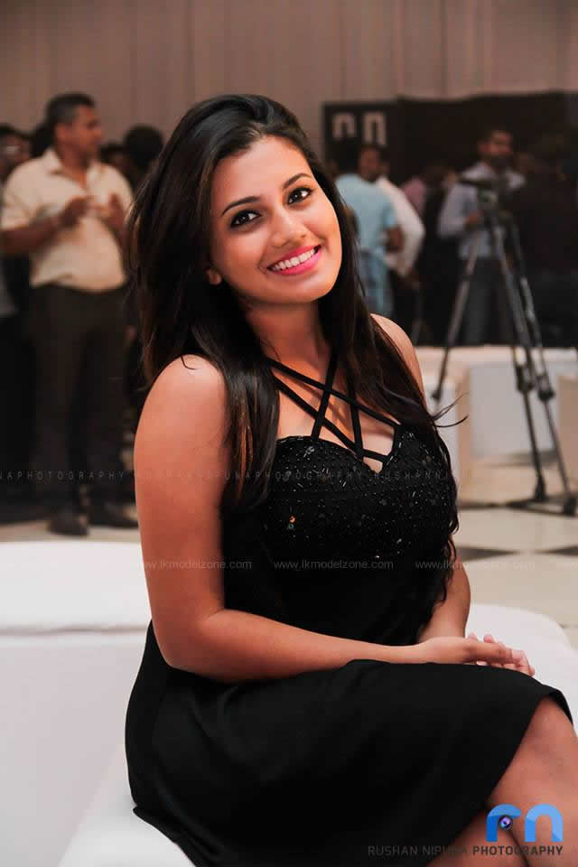 81538733904Shanudrie%20Priyasad.jpg