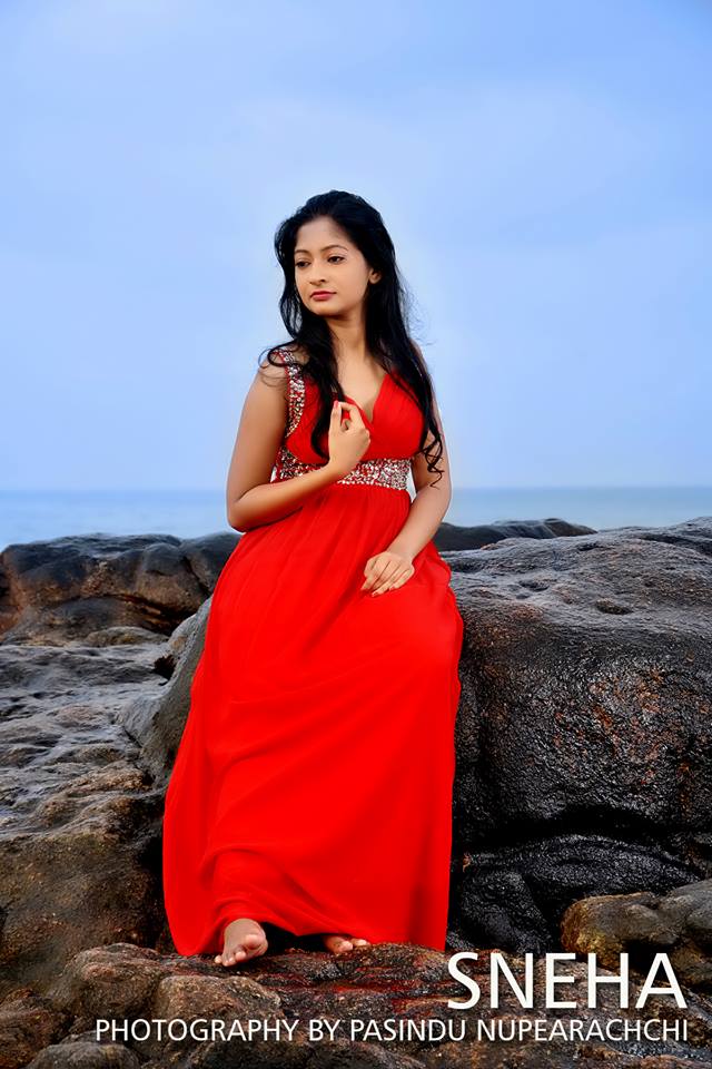 9450812304_Sneha%20Sathsarani.jpg