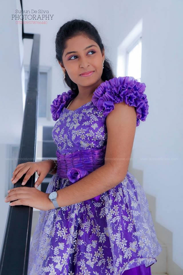 94879833105Oshani%20Sandeepa.jpg