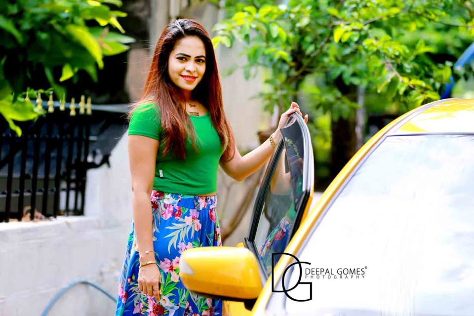 96635666608Menaka%20Maduwanthi.jpg