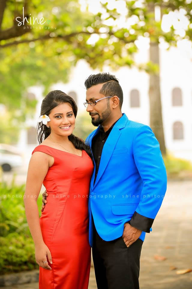 97059695508Shanudrie%20Priyasad%20and%20Manuranga.jpg