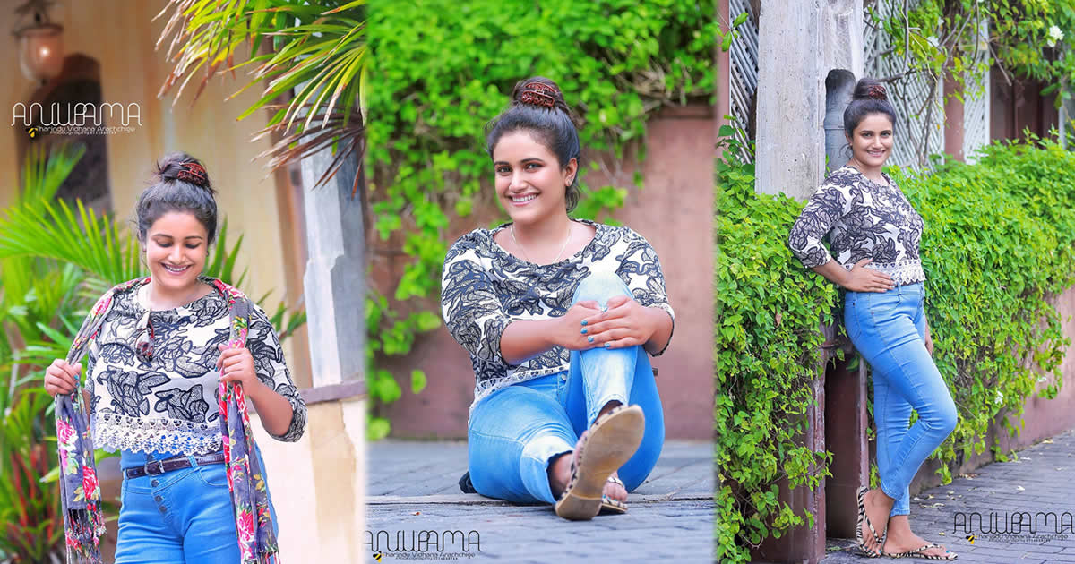 Anupama Gunawardana LK Model Zone Sri Lankan No.01 Model Database