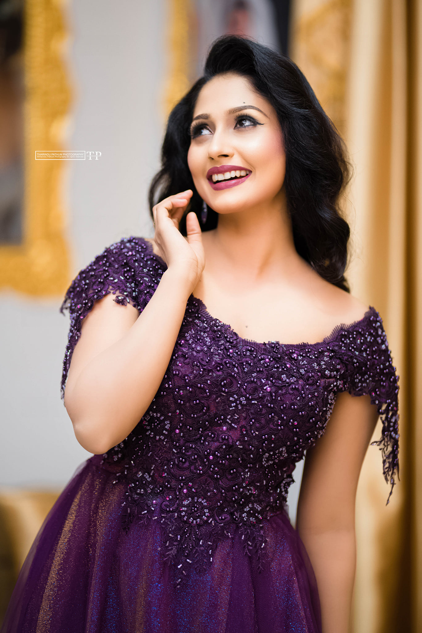 78375-nayanathara-wickramaarachchi.jpg